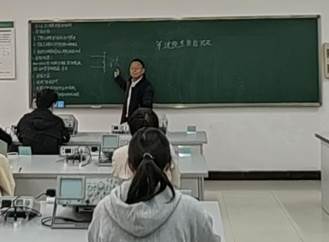 875d92a0696f137c6c1e61ebdc44675e